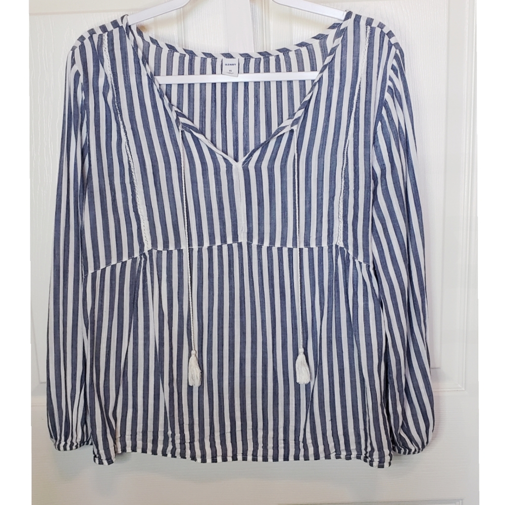 Old Navy Blouse 👚 👌 😍